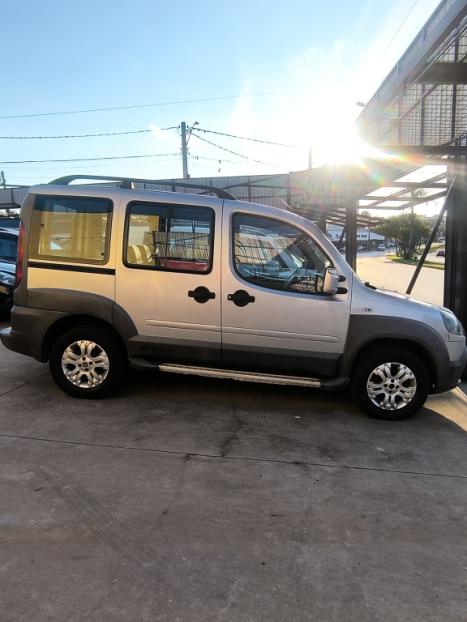 FIAT Doblo 1.8 4P FLEX ADVENTURE LOCKER, Foto 2