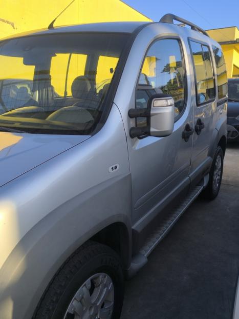 FIAT Doblo 1.8 4P FLEX ADVENTURE LOCKER, Foto 5