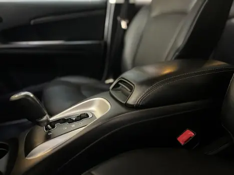 FIAT Freemont 2.4 16V 4P PRECISION AUTOM�TICO 7 LUGARES, Foto 17