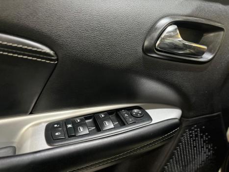 FIAT Freemont 2.4 16V 4P PRECISION AUTOM�TICO 7 LUGARES, Foto 24