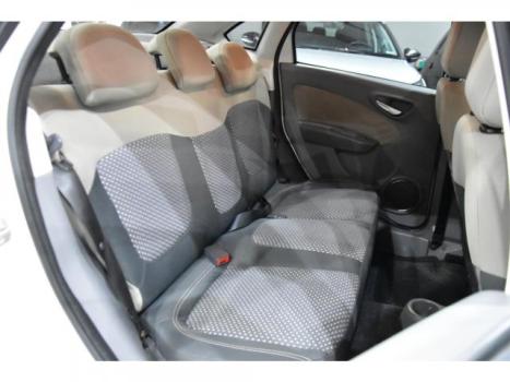 FIAT Grand Siena 1.6 16V 4P ESSENCE FLEX, Foto 6