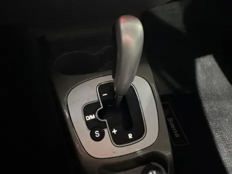 FIAT Grand Siena 1.6 16V 4P FLEX ESSENCE DUALOGIC AUTOMATIZADO, Foto 15