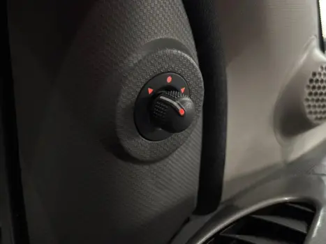 FIAT Grand Siena 1.6 16V 4P FLEX ESSENCE DUALOGIC AUTOMATIZADO, Foto 18