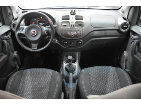 FIAT Grand Siena 1.6 16V 4P ESSENCE FLEX, Foto 5