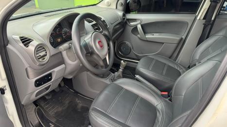 FIAT Grand Siena 1.6 16V 4P ESSENCE FLEX, Foto 6