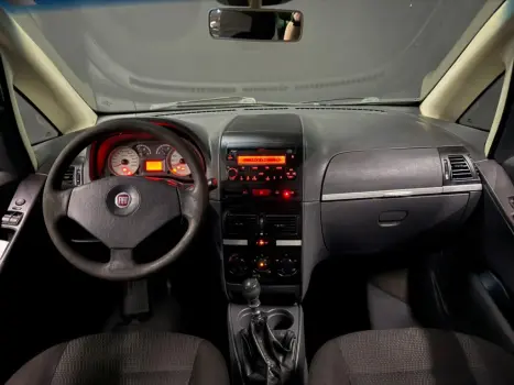 FIAT Idea 1.4 4P ELX FLEX, Foto 3