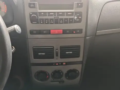 FIAT Idea 1.8 16V 4P ADVENTURE FLEX, Foto 6