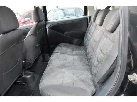 FIAT Idea 1.8 16V 4P ADVENTURE FLEX, Foto 4