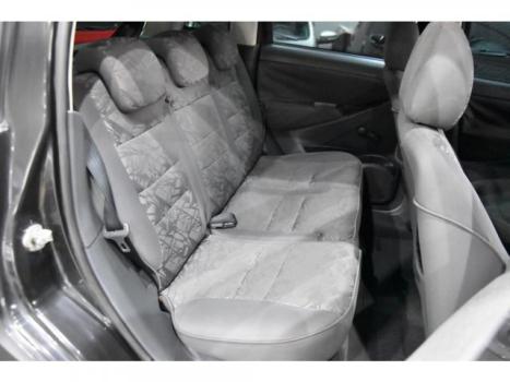 FIAT Idea 1.8 16V 4P ADVENTURE FLEX, Foto 6
