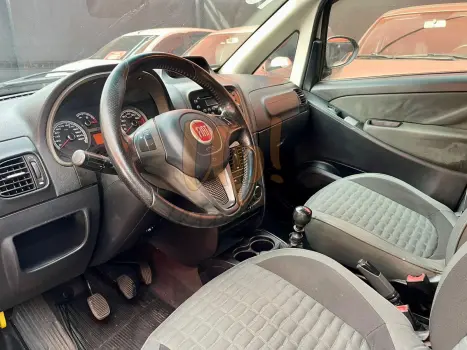 FIAT Idea 1.8 4P ADVENTURE FLEX, Foto 15