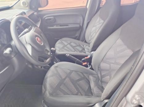 FIAT Mobi 1.0 4P FLEX DRIVE FIRE FLY, Foto 4