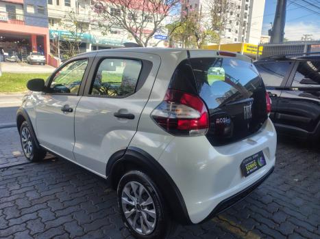FIAT Mobi 1.0 4P FLEX DRIVE FIRE FLY, Foto 12