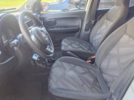 FIAT Mobi 1.0 4P FLEX DRIVE FIRE FLY, Foto 8