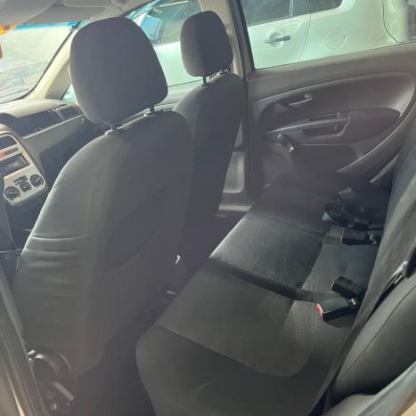 FIAT Punto 1.4 4P ELX FLEX, Foto 4