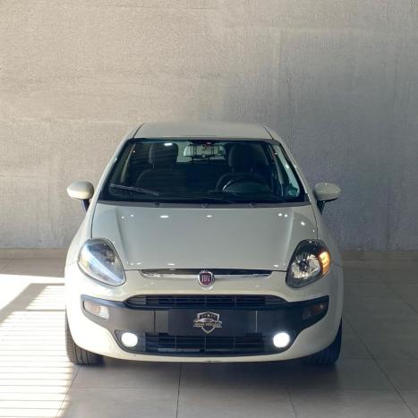 FIAT Punto 1.4 4P FLEX ATTRACTIVE ITALIA, Foto 3