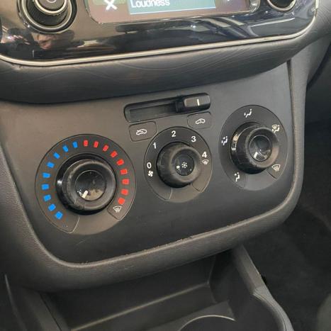 FIAT Punto 1.4 4P FLEX ATTRACTIVE ITALIA, Foto 13