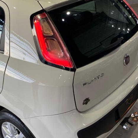 FIAT Punto 1.4 4P FLEX ATTRACTIVE ITALIA, Foto 7