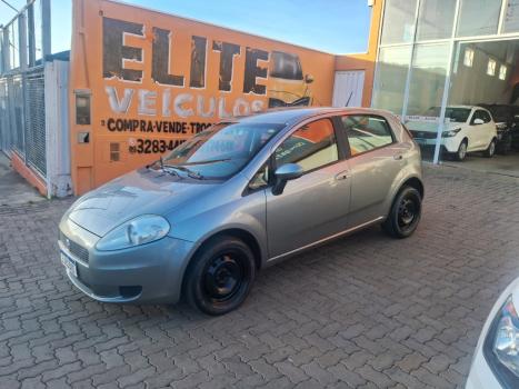 FIAT Punto 1.4 FLEX 4P, Foto 1