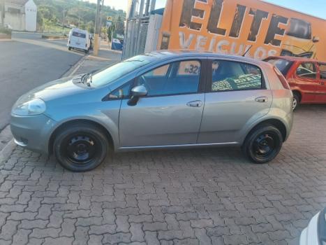 FIAT Punto 1.4 FLEX 4P, Foto 4