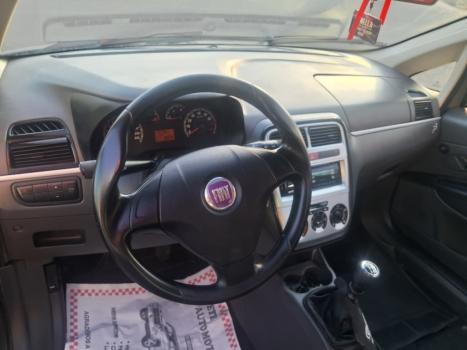 FIAT Punto 1.4 FLEX 4P, Foto 9