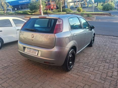 FIAT Punto 1.4 FLEX 4P, Foto 6