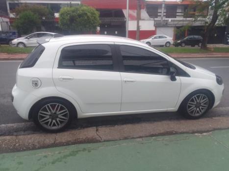 FIAT Punto 1.6 16V 4P ESSENCE FLEX, Foto 5