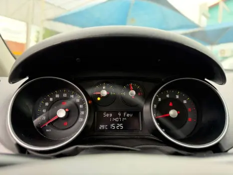 FIAT Punto 1.6 16V 4P ESSENCE FLEX, Foto 10