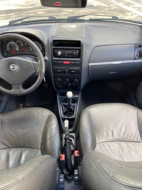 FIAT Siena 1.8 4P HLX FLEX, Foto 4