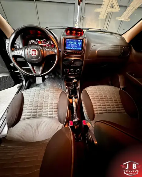 FIAT Strada 1.8 16V FLEX ADVENTURE CABINE ESTENDIDA, Foto 4