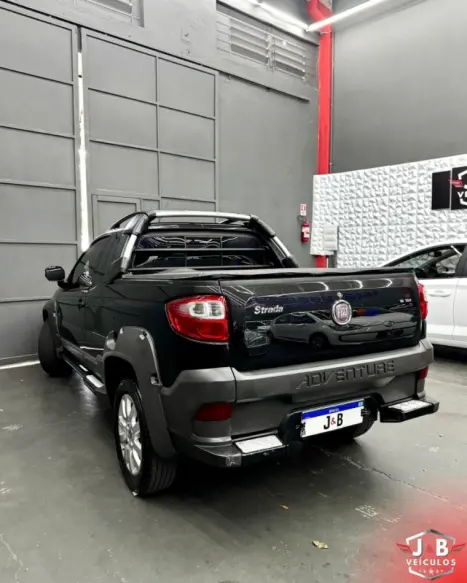 FIAT Strada 1.8 16V FLEX ADVENTURE CABINE ESTENDIDA, Foto 9