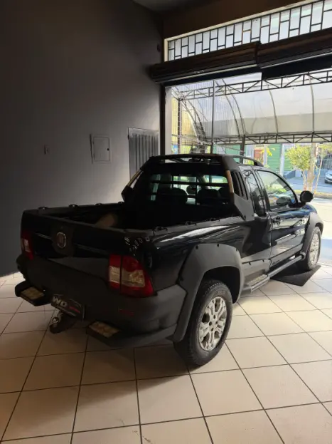 FIAT Strada 1.8 16V FLEX ADVENTURE CABINE ESTENDIDA, Foto 2