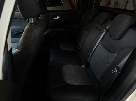 FIAT Toro 1.8 16V 4P ENDURANCE AUTOMTICO, Foto 9