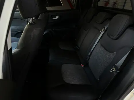 FIAT Toro 1.8 16V 4P ENDURANCE AUTOM�TICO, Foto 7