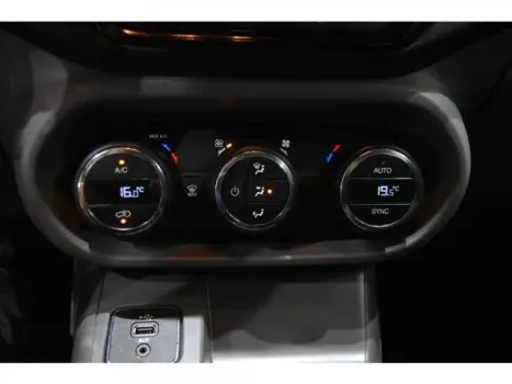 FIAT Toro 1.8 16V 4P FLEX FREEDOM AUTOM�TICO, Foto 7