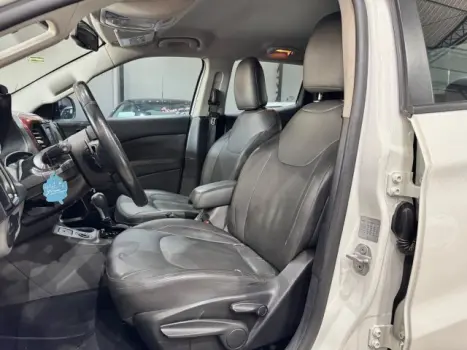 FIAT Toro 1.8 16V 4P FLEX FREEDOM AUTOM�TICO, Foto 4