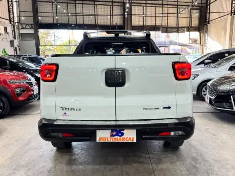 FIAT Toro 1.8 16V 4P FLEX FREEDOM AUTOM�TICO, Foto 10