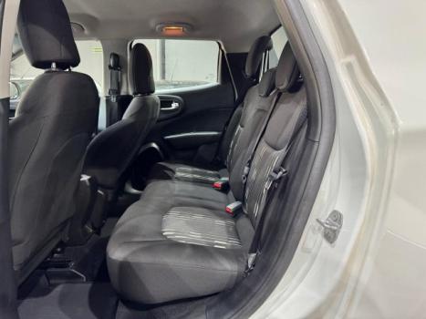 FIAT Toro 1.8 16V 4P FLEX FREEDOM AUTOM�TICO, Foto 5