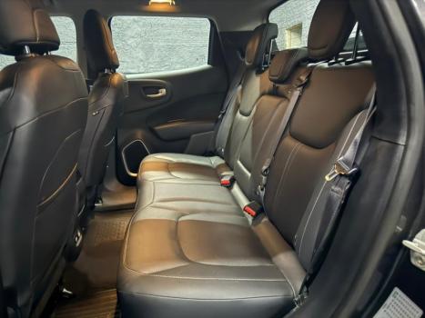 FIAT Toro 2.0 16V 4P VOLCANO 4WD TURBO DIESEL AUTOM�TICO, Foto 11