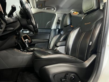 FIAT Toro 2.0 16V 4P VOLCANO 4WD TURBO DIESEL AUTOM�TICO, Foto 9