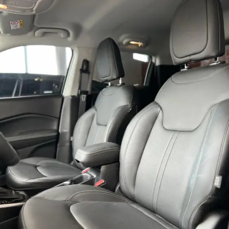 FIAT Toro 2.0 16V 4P VOLCANO 4WD TURBO DIESEL AUTOM�TICO, Foto 13