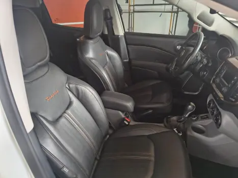 FIAT Toro 2.0 16V 4P VOLCANO 4WD TURBO DIESEL AUTOM�TICO, Foto 9