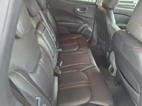 FIAT Toro 2.0 16V 4P VOLCANO 4WD TURBO DIESEL AUTOM�TICO, Foto 12