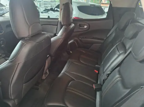 FIAT Toro 2.0 16V 4P VOLCANO 4WD TURBO DIESEL AUTOM�TICO, Foto 16