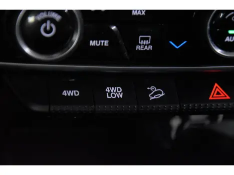 FIAT Toro 2.0 16V 4P VOLCANO 4WD TURBO DIESEL AUTOM�TICO, Foto 22