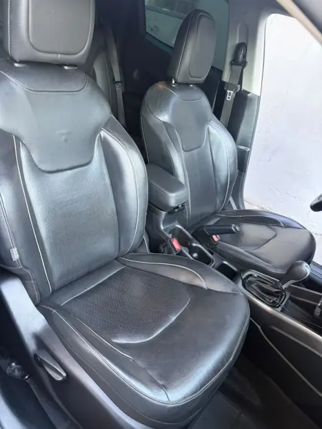 FIAT Toro 2.0 16V 4P 4WD FREEDOM TURBO DIESEL  AUTOM�TICO, Foto 11