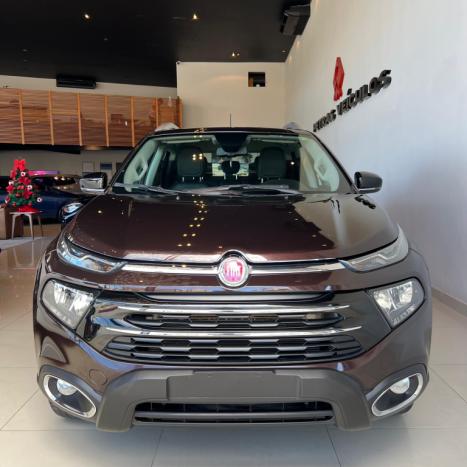 FIAT Toro 2.4 16V 4P MULTIAIR FLEX VOLCANO AUTOM�TICO, Foto 2
