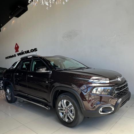 FIAT Toro 2.4 16V 4P MULTIAIR FLEX VOLCANO AUTOM�TICO, Foto 3