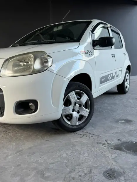 FIAT Uno 1.0 4P FLEX VIVACE, Foto 4