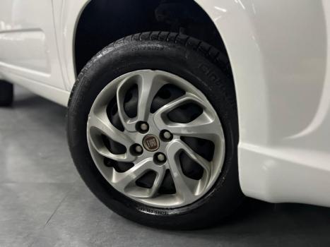 FIAT Uno 1.0 FLEX EVO ATTRACTIVE, Foto 9