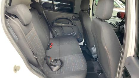 FIAT Uno 1.0 FLEX VIVACE, Foto 7